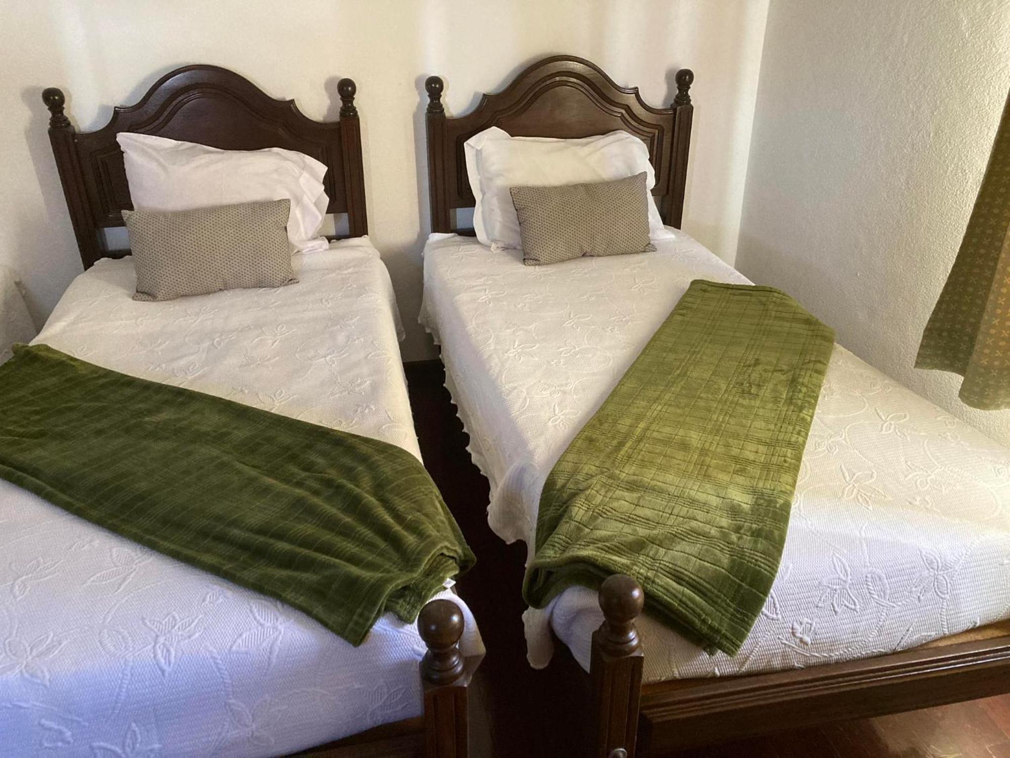 Alojamento Thermal Romano Bed & Breakfast Sao Pedro do Sul Exterior photo